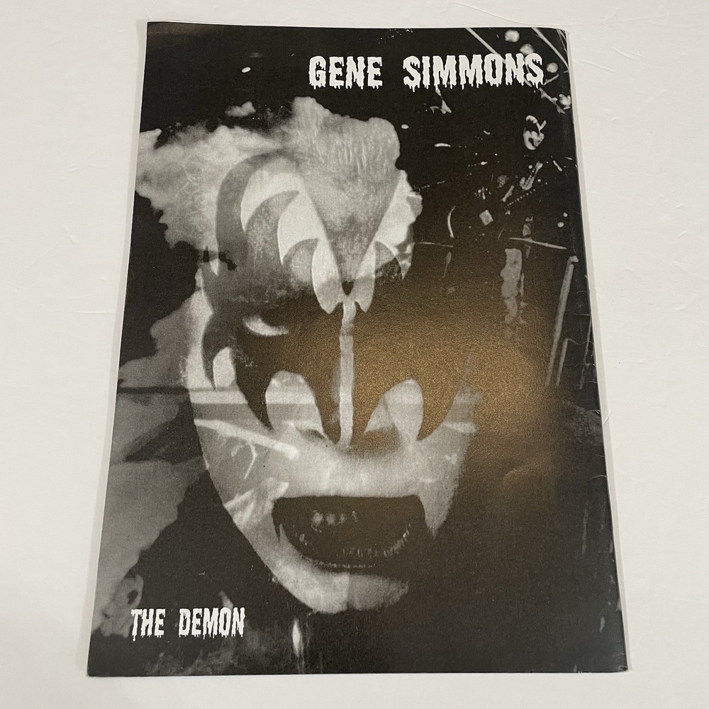 Orig. Radioactive Magazine KISS March 2001 Issue #9