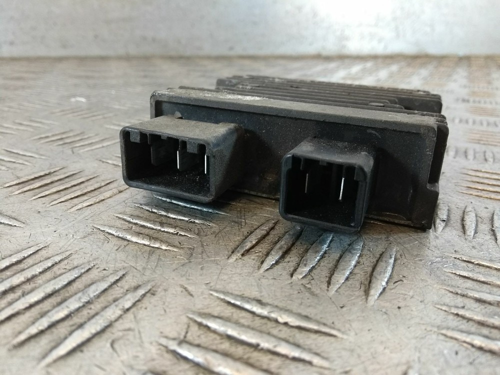 2011 HONDA SH300I RECTIFIER REGULATOR
