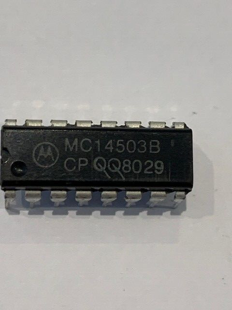 MC14503BCP  IC