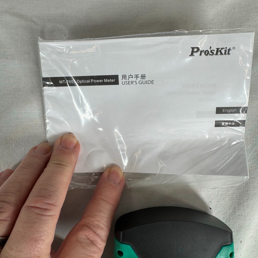 Pro'sKit MT-7601 Fiber Optic Power Meter