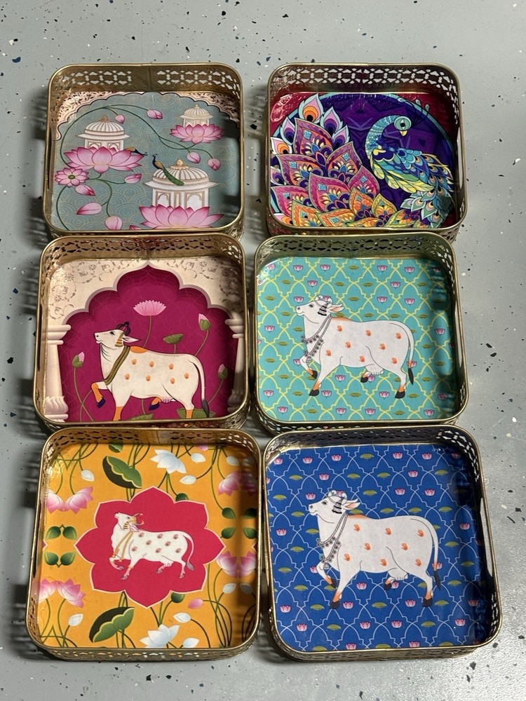 Pichwai Tray 8x8x2