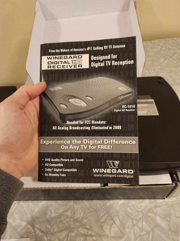 Winegard digital HD receiver Model No. RC-1010 open box RV