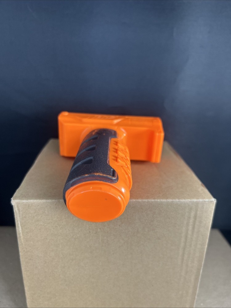 Nerf N-Strike Elite Retaliator Foregrip Grip Only Original Part Replacement