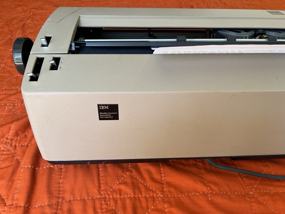 IBM Correcting Selectric III Electric Typewriter Beige