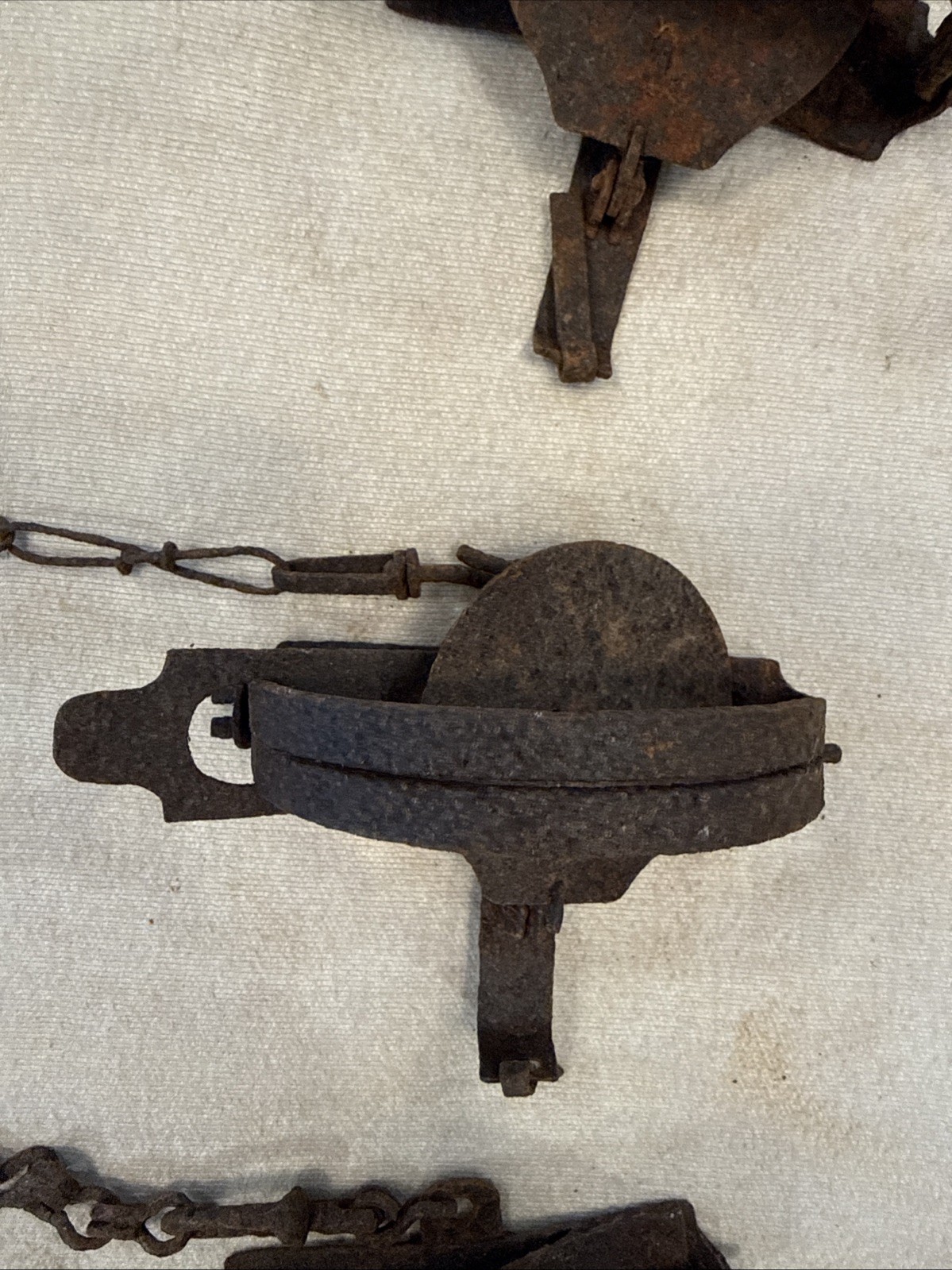 3 Wall Hanger Man Cave Rusty Cabin Art Animal Traps Lake House Lodge Original