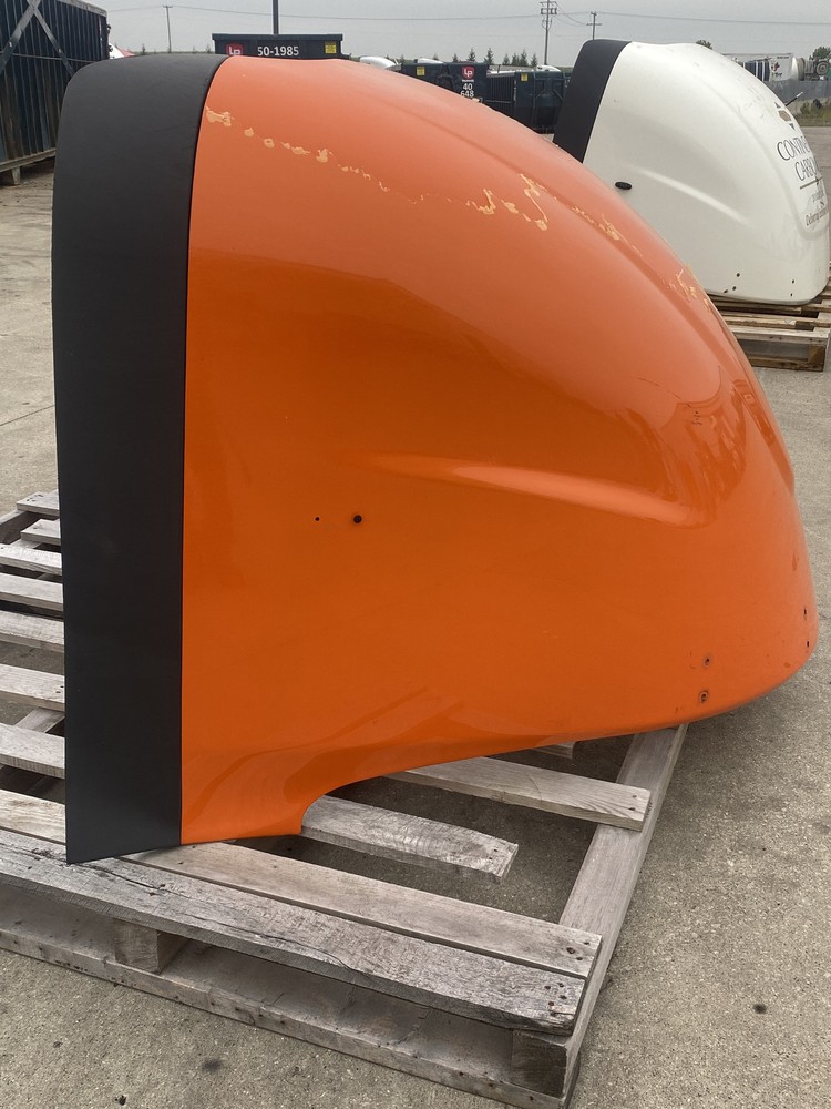 2016 Freightliner Cascadia Cab Wind Deflector (662-10054)