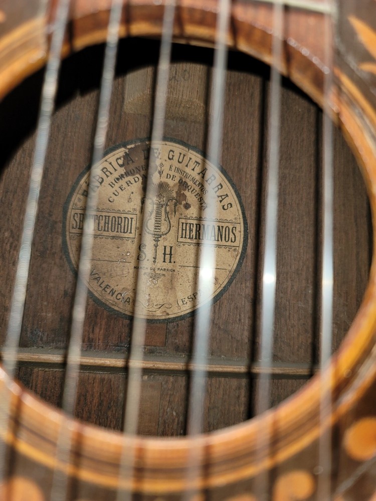 1890's Sentchordi Hermanos classical guitar
