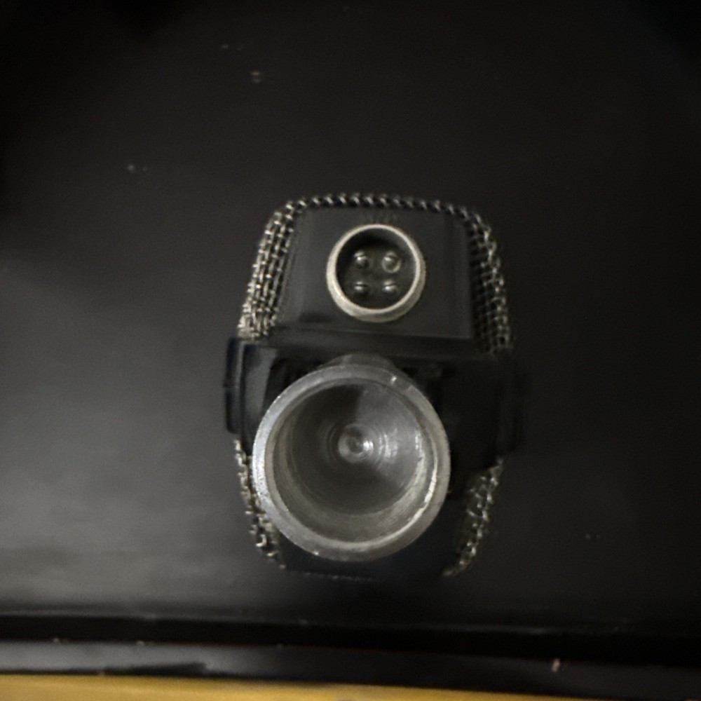 Vintage Realistic Dynamic Microphone 33-989 Cardioid