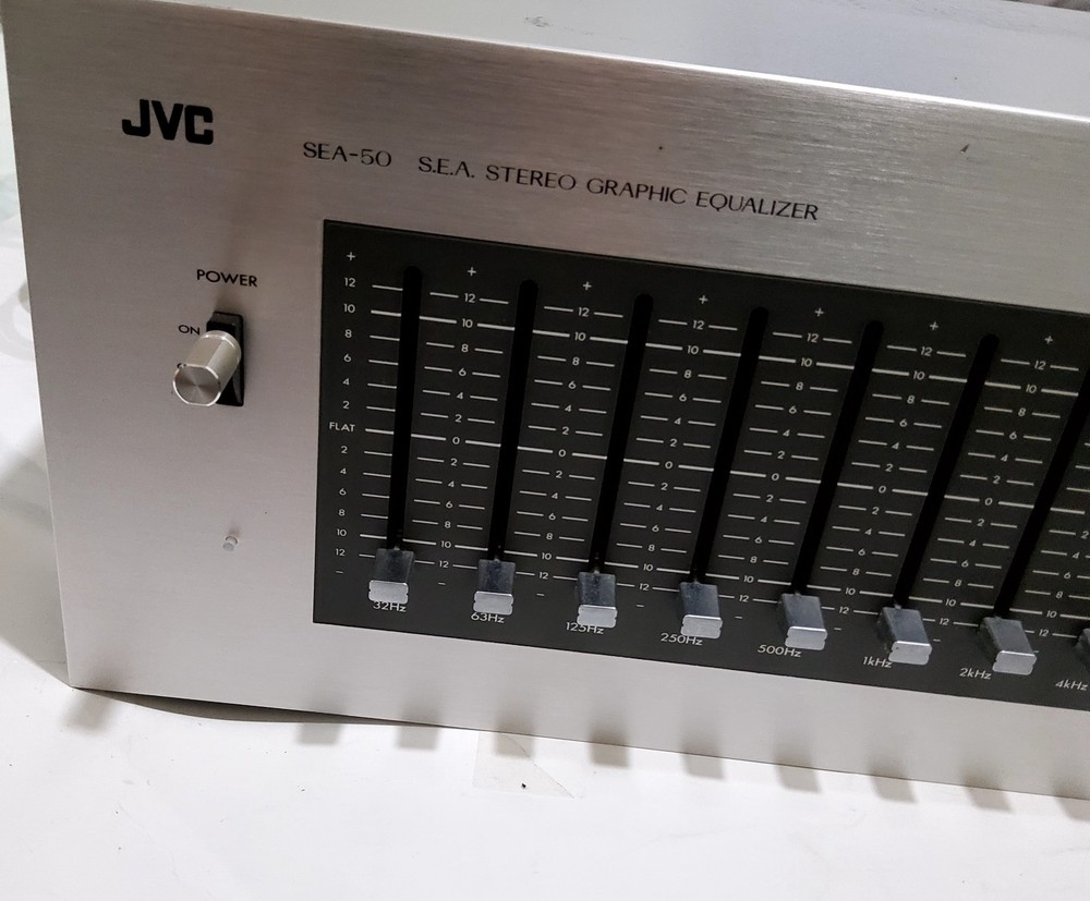 JVC SEA-50 STEREO GRAPHIC EQUALIZER