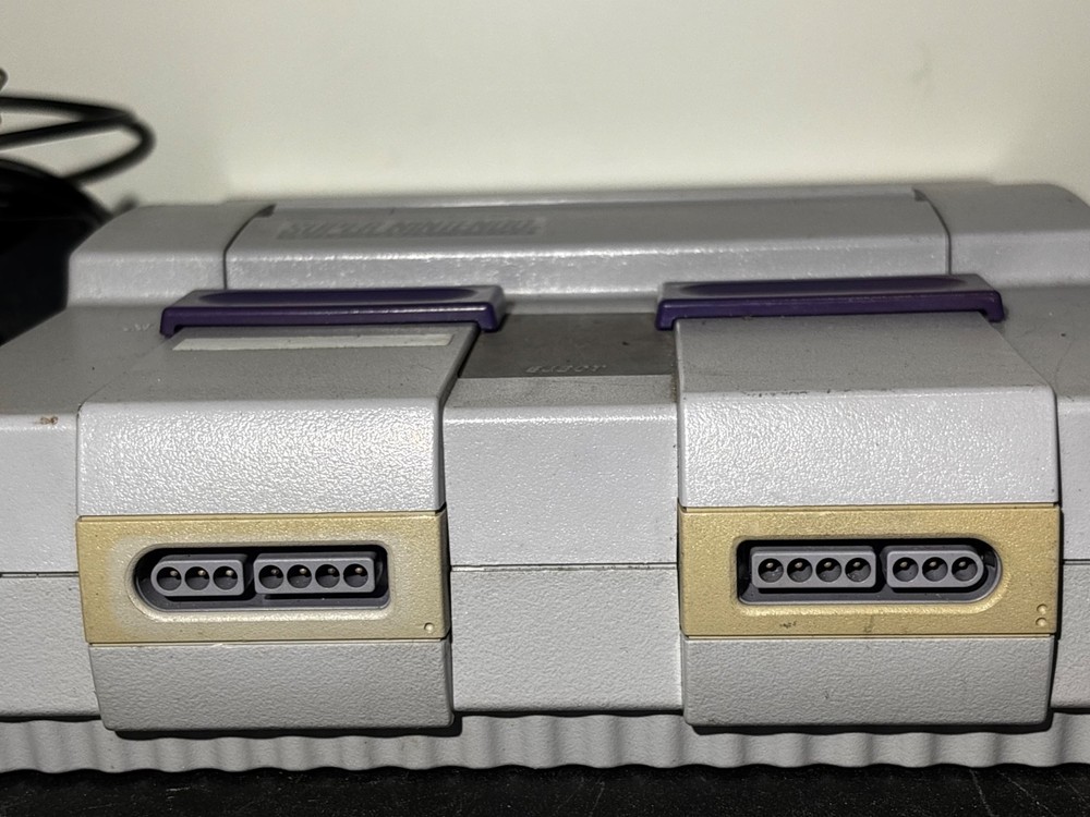 Nintendo Super NES SNES Console Bundle - Authentic - Tested & Working