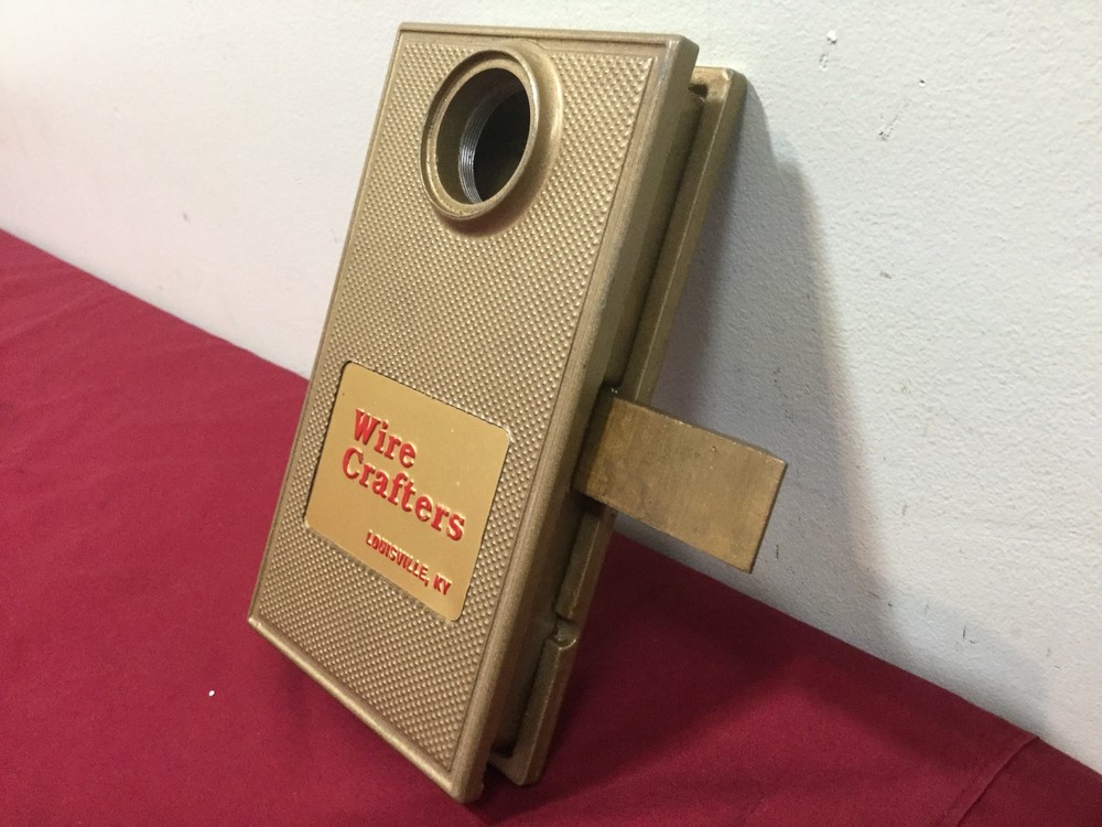 Marks Hardware Swinging Gate Lock - Locksmith