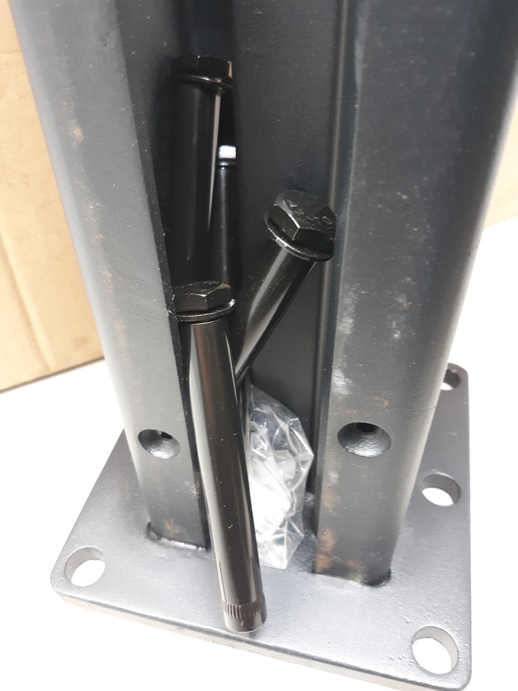 Creative Surfaces Heavy Duty 6" x 6" Post Base