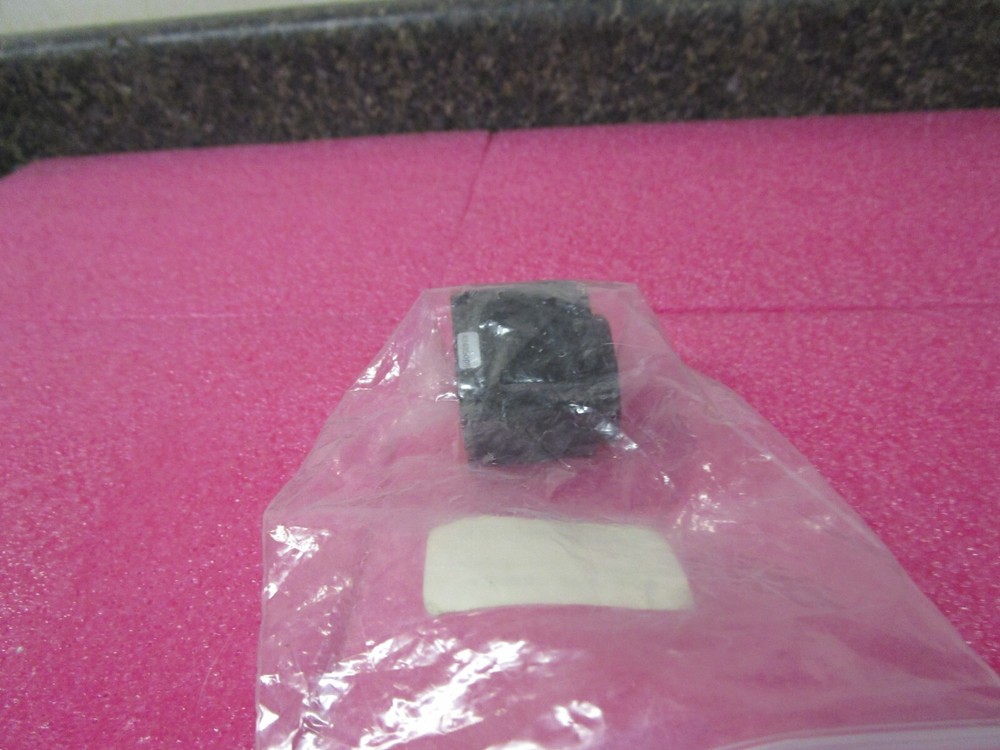 NEW! Zeiss Microscope Reflector Module Yellow BF 424930-9901-000