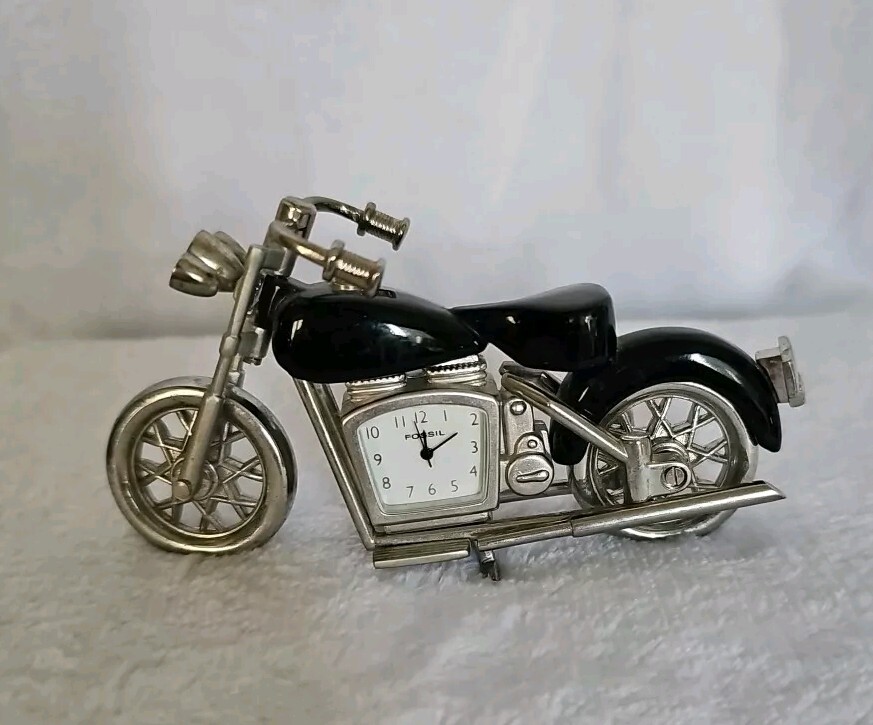 Fossil Limited Edition Motorcycle Clock - New Battery