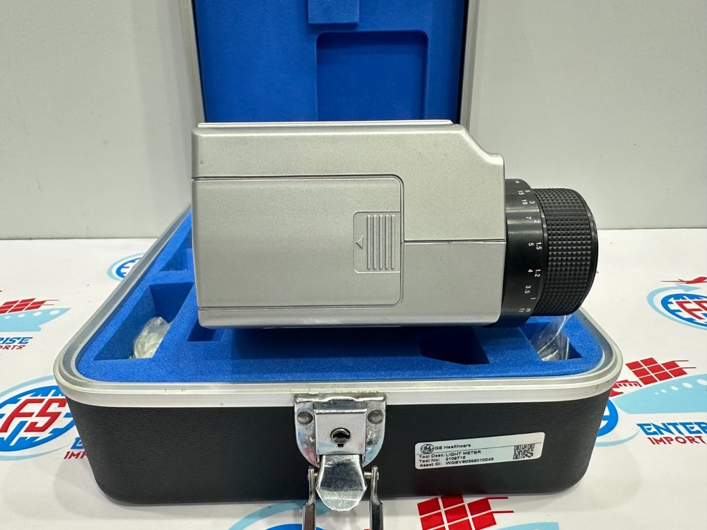 Konica Minolta LS-100 Luminance Meter - Measuring Instruments