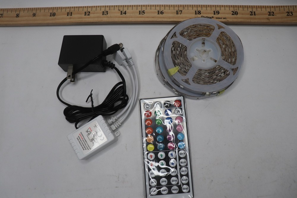 Smart Plug-in Dimmable Cuttable Color Changing Integrated LED Strip Light 130-ft