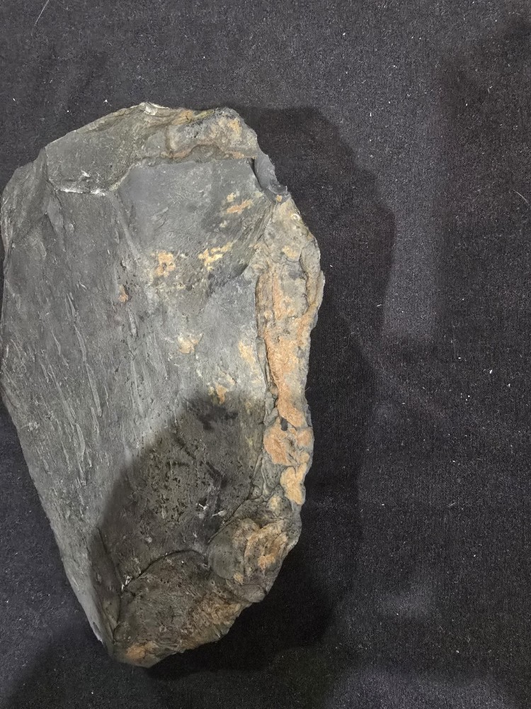 Large Flint Scraper. Rare Find, sharp rock