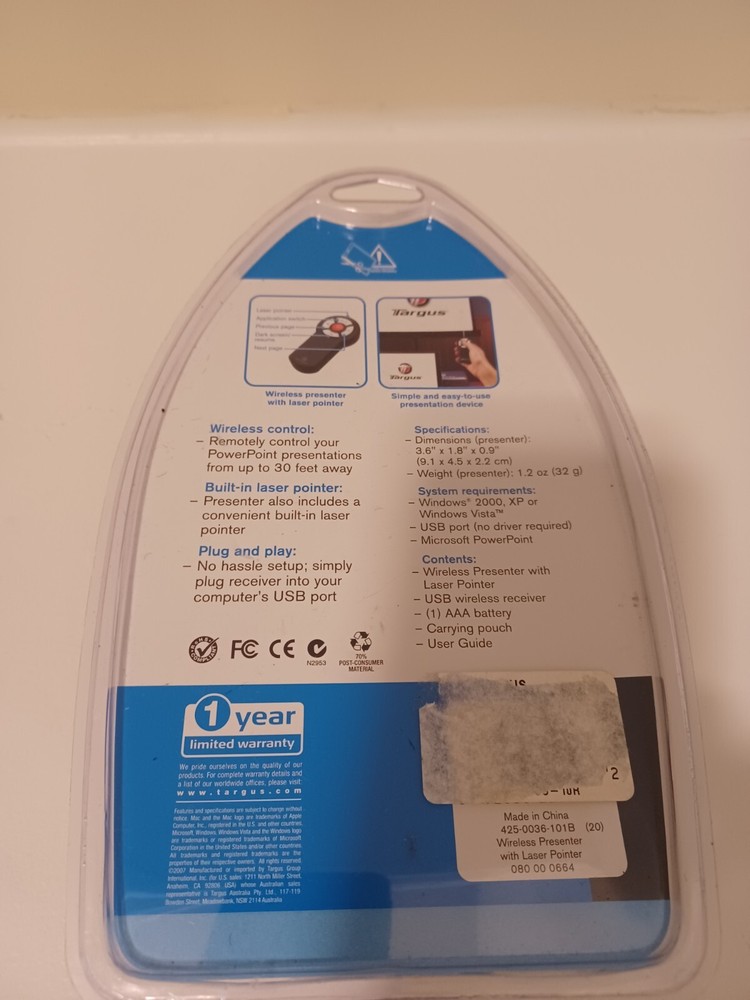 Targus Wireless Presenter with Laser Pointer 30 Ft Range AMP03US New