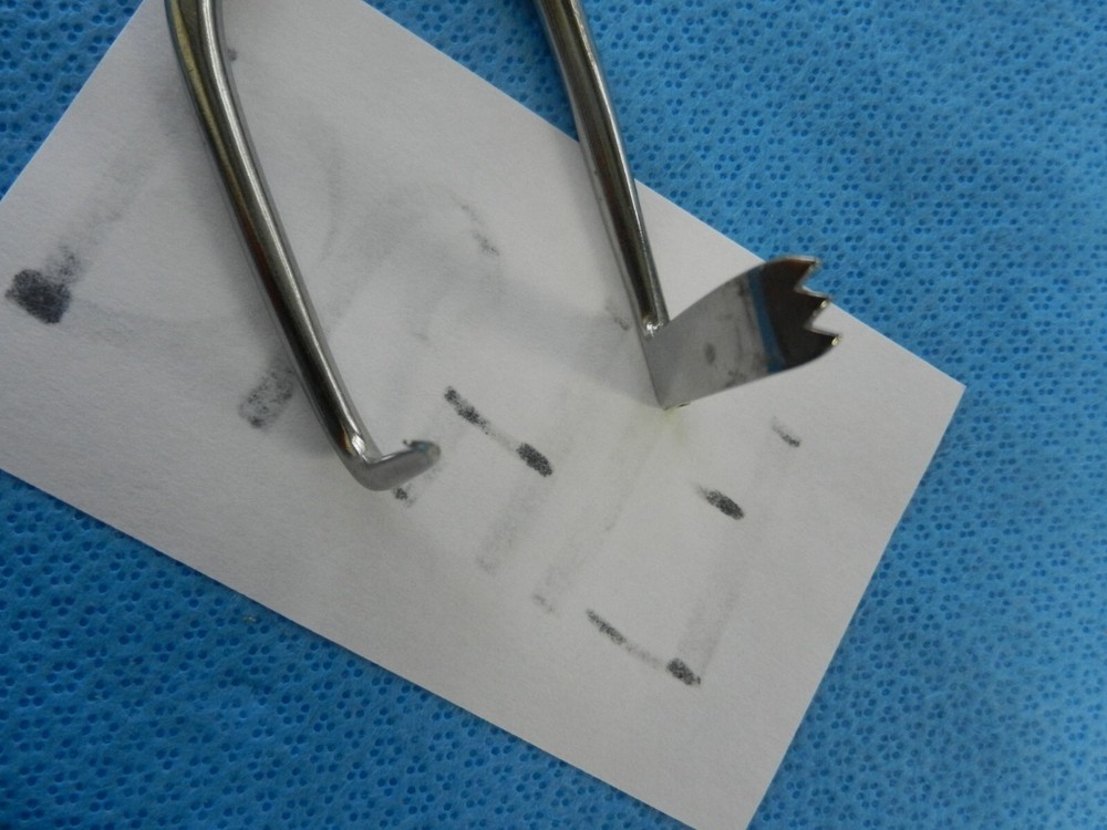 D6417 Ruggles Redmond Williams Surgical Retractor 16cm
