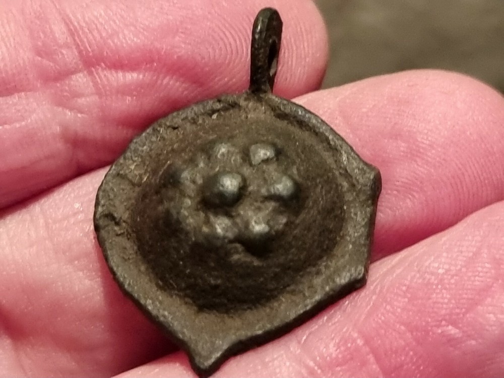 Roman/Byzantine complete! Phalaria type pendant. Please read description. LA140p