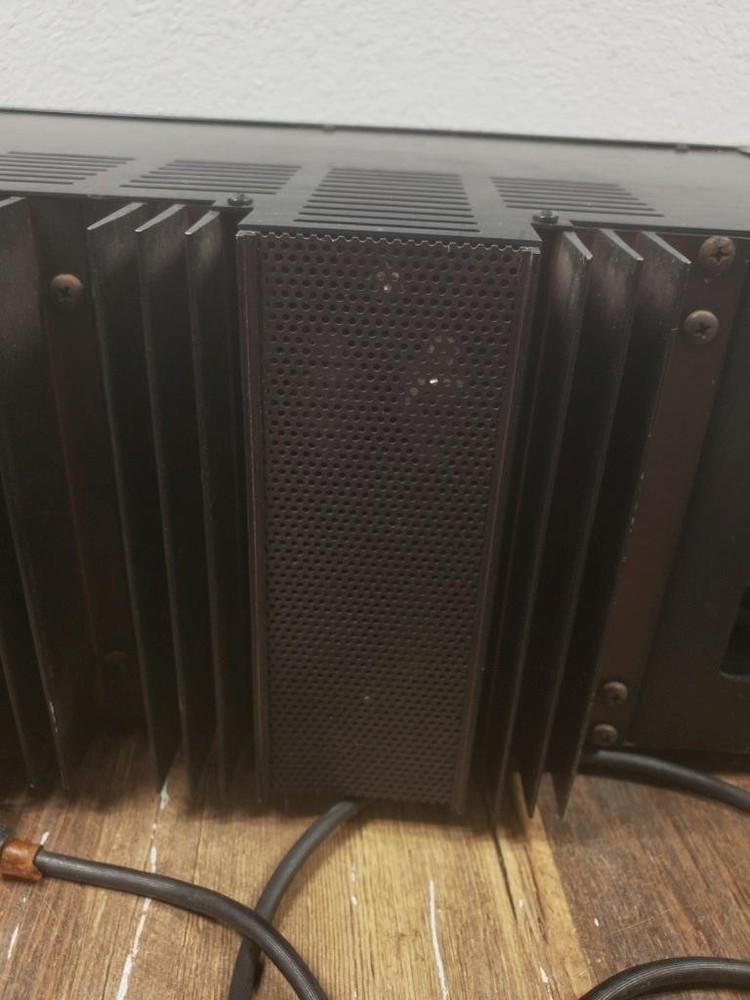 U89 ♻ Epicure Model One Amplifier Epicure Model 1 Power Amplifier ♻