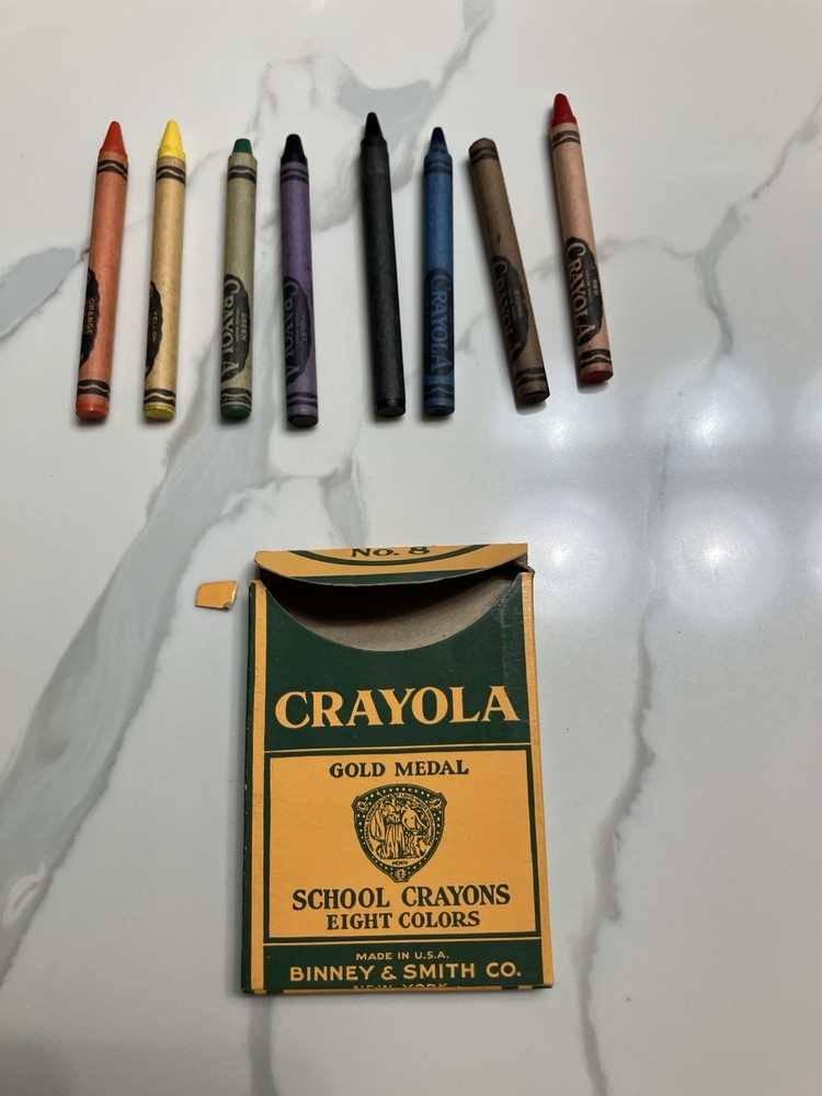 Vintage Crayola 8 Crayons