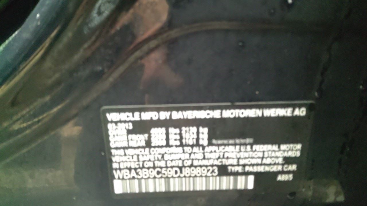 (LOCAL PICKUP ONLY) Roof Glass Fits 12-18 BMW 320i 7006501