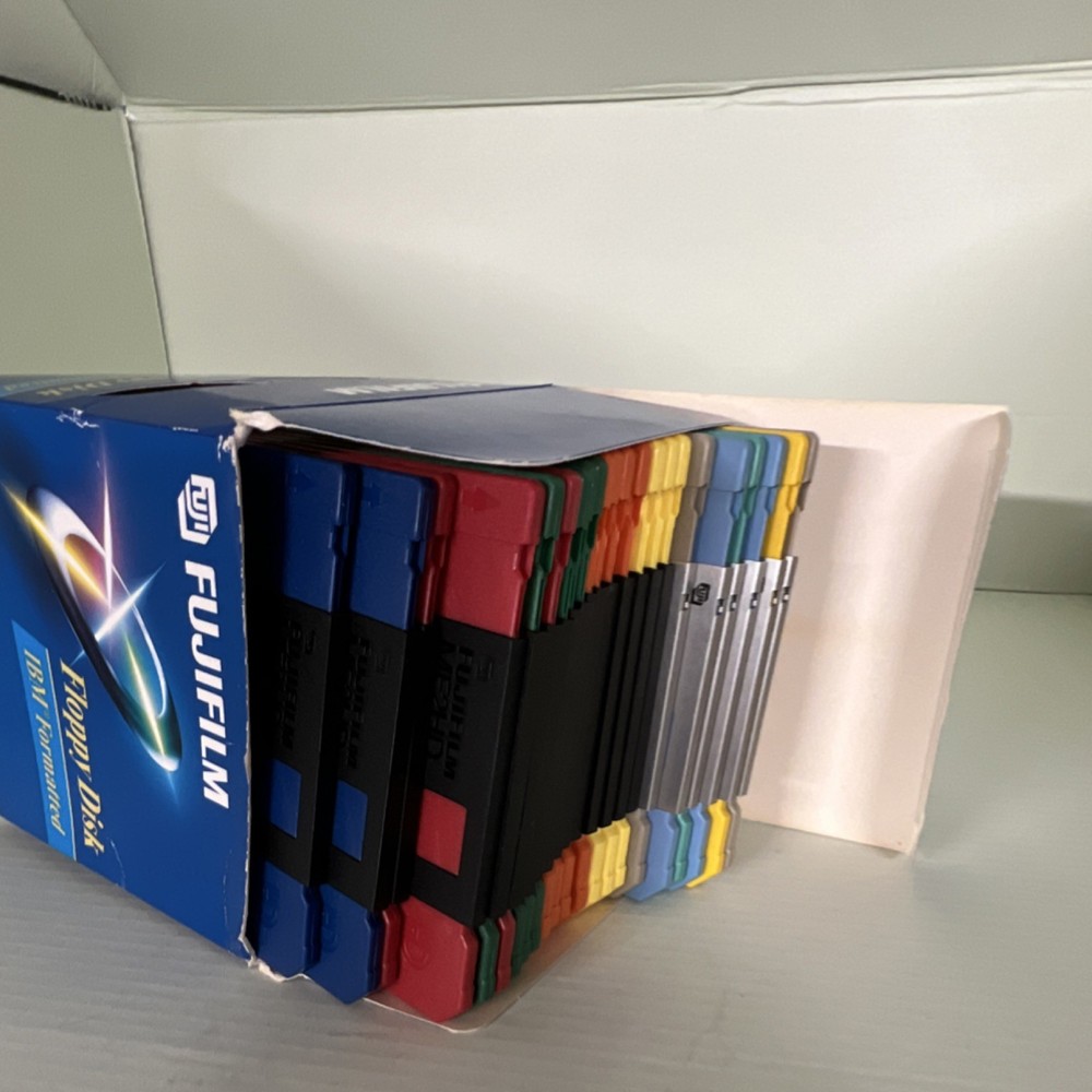 Fujifilm MF2HD 3½-in. Floppy Disk 1.44MB Formatted Double Sided High Density