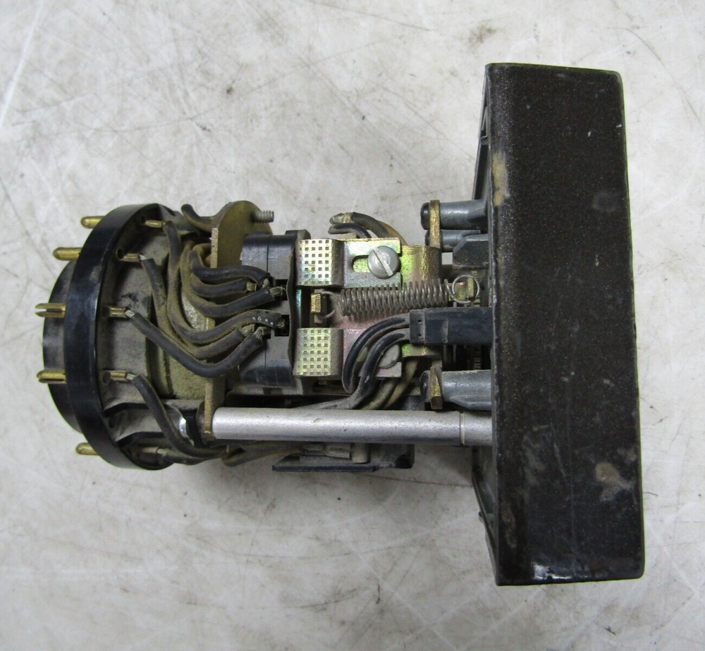 💥EAGLE SIGNAL CYCL-FLEX 60 SECOND TIMER 120/240 VAC HP51A612