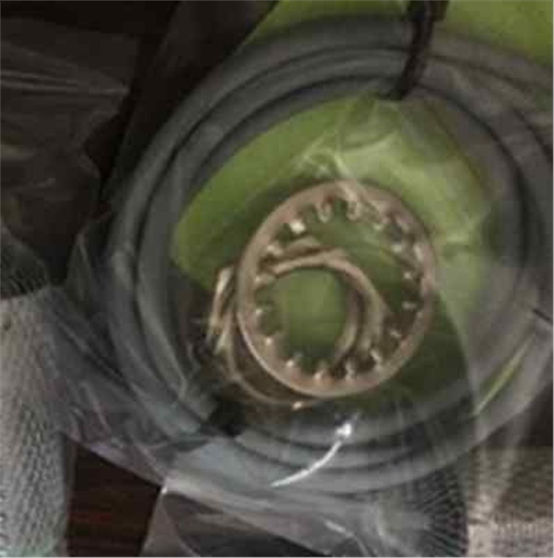 1Pc Elco FI2-M12-CP6L nf