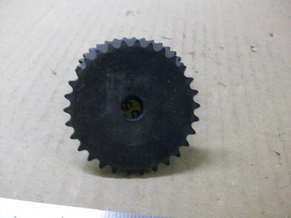 TSUBAKI 25B30 SPROCKET
