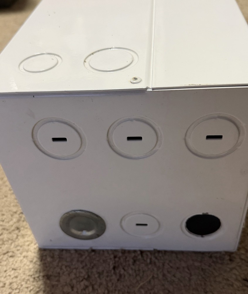 Trace T240 Autotransformer AC Disconnect/Conversion Module. Discontinued