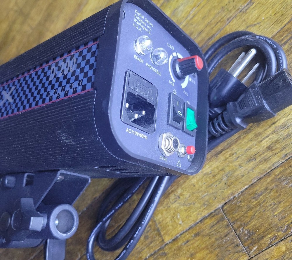 Fotodiox Flash Fan D-200 Digital Series Transmitter/Receiver