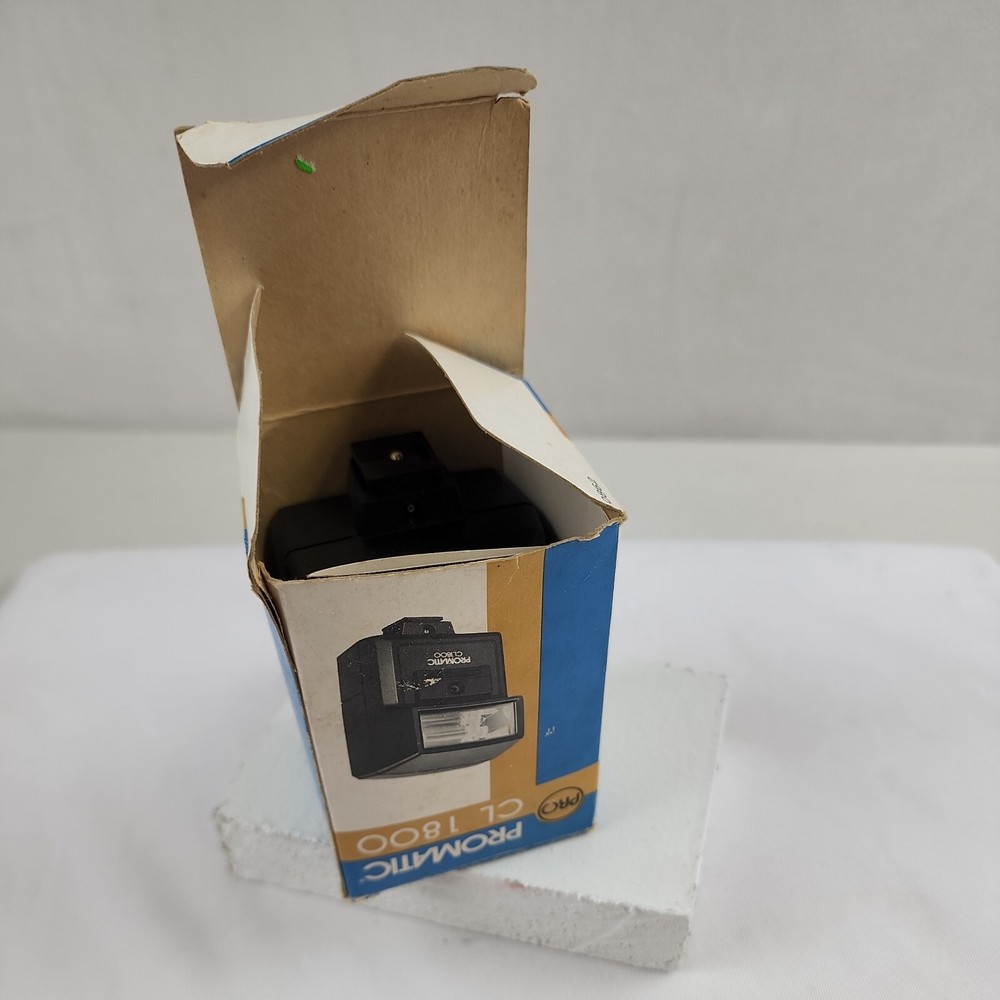 Promatic CL1800 Flash Automatic Model for Automatic Camera Vintage Black Good