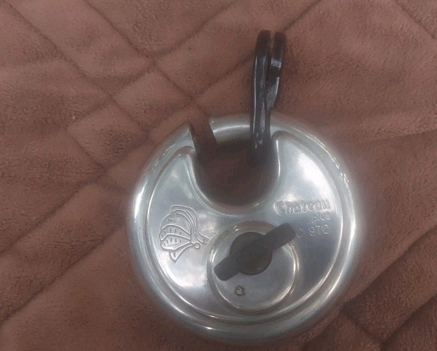 Chateau Plus Security Disc Lock C-970 w/ Key