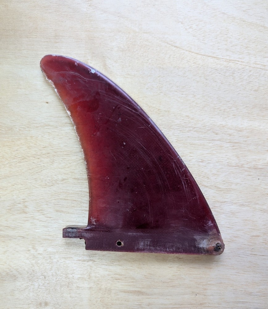 Vintage 7.5" Surfboard Fin
