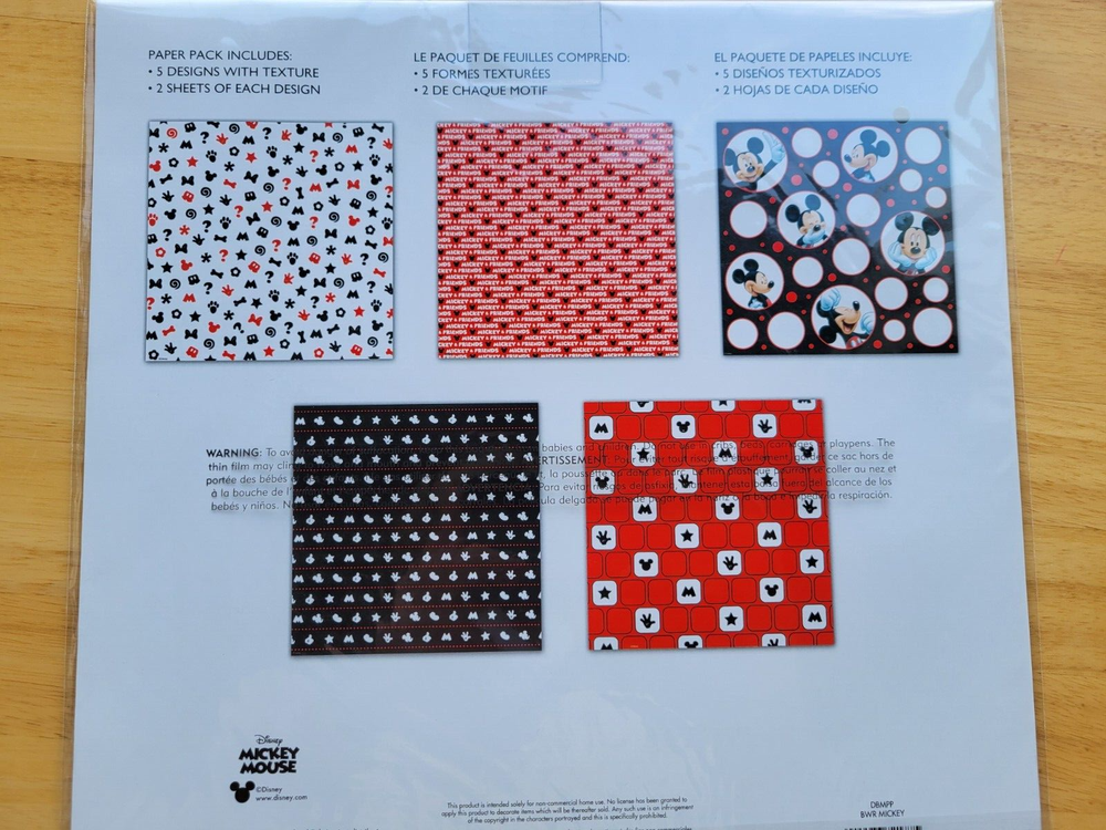 Mickey Mouse 10 Sheet Paper Pack