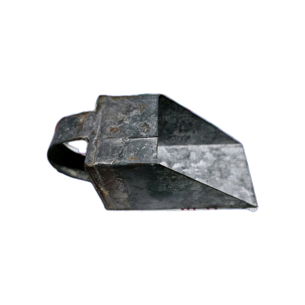 Vintage Metal Scoup