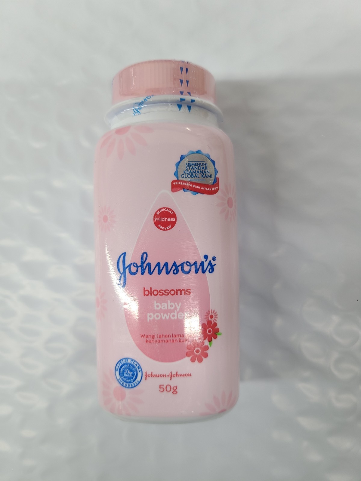 Johnson's Blossoms Baby Powder  (50g)  (01/26) NEW