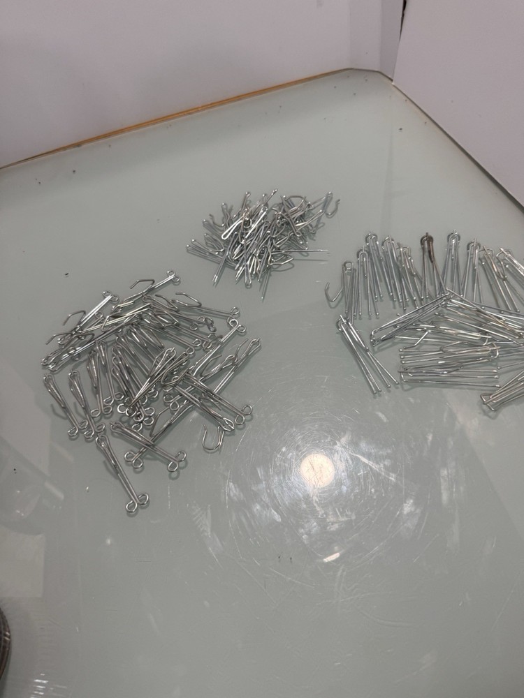 Drapery hook lot
