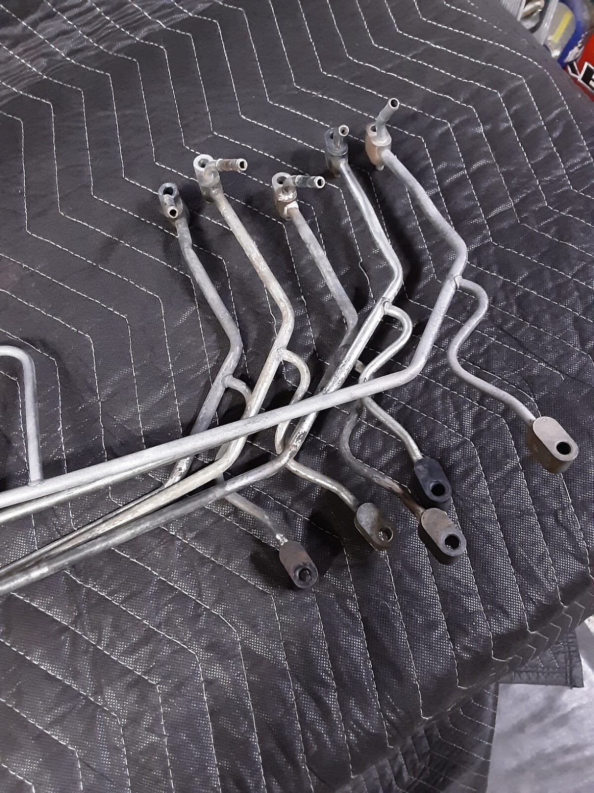 OEM GM 5.3 5.7 6.0 6.2 STEAM PORT TUBE COOLANT CROSSOVER LS SCRATCH & DENT