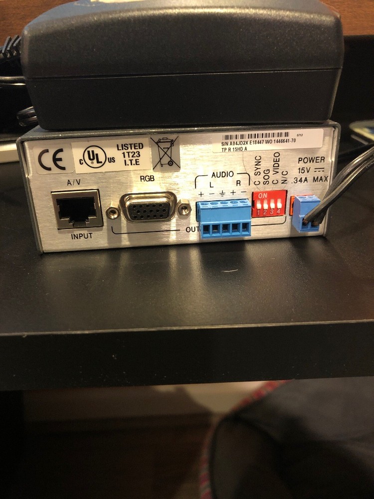 Extron TP R 15HD A - Twisted Pair Receiver W/ AC Adapter