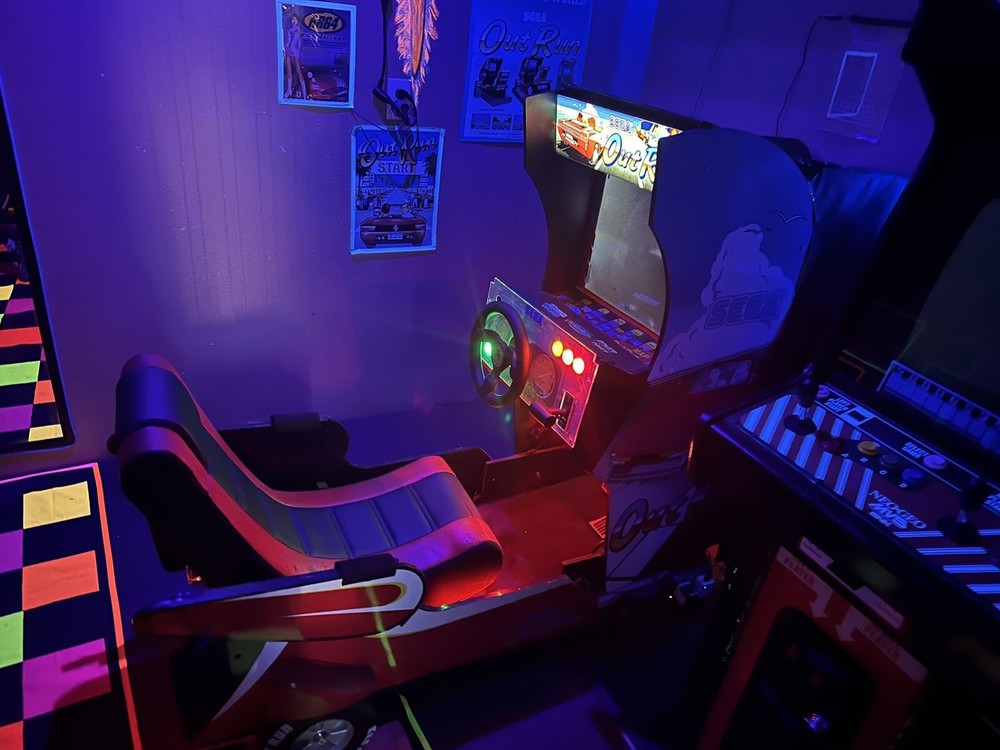 OUT RUN ARCADE 1UP Modified Sit Down - Arcade