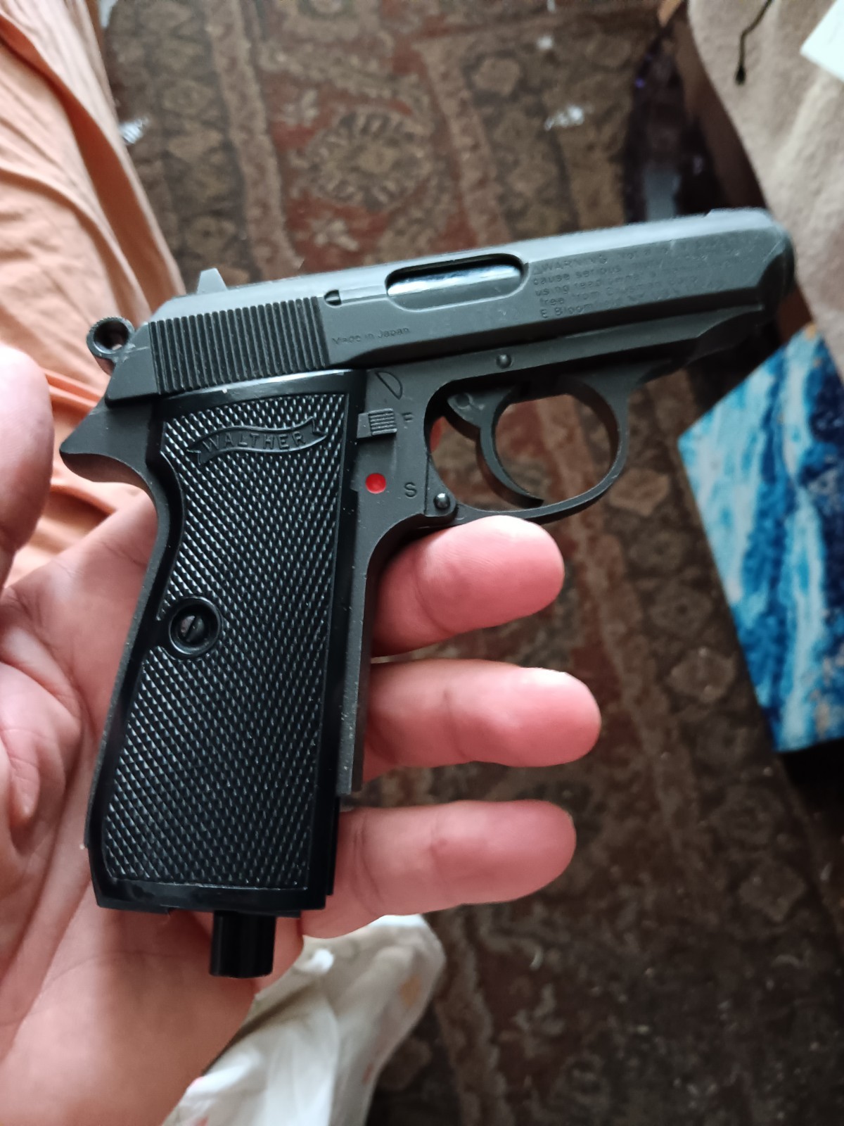 Vintage Crosman Walther PPK/S BB  cal. (4.5mm) CO2 Air Pistol  Untested