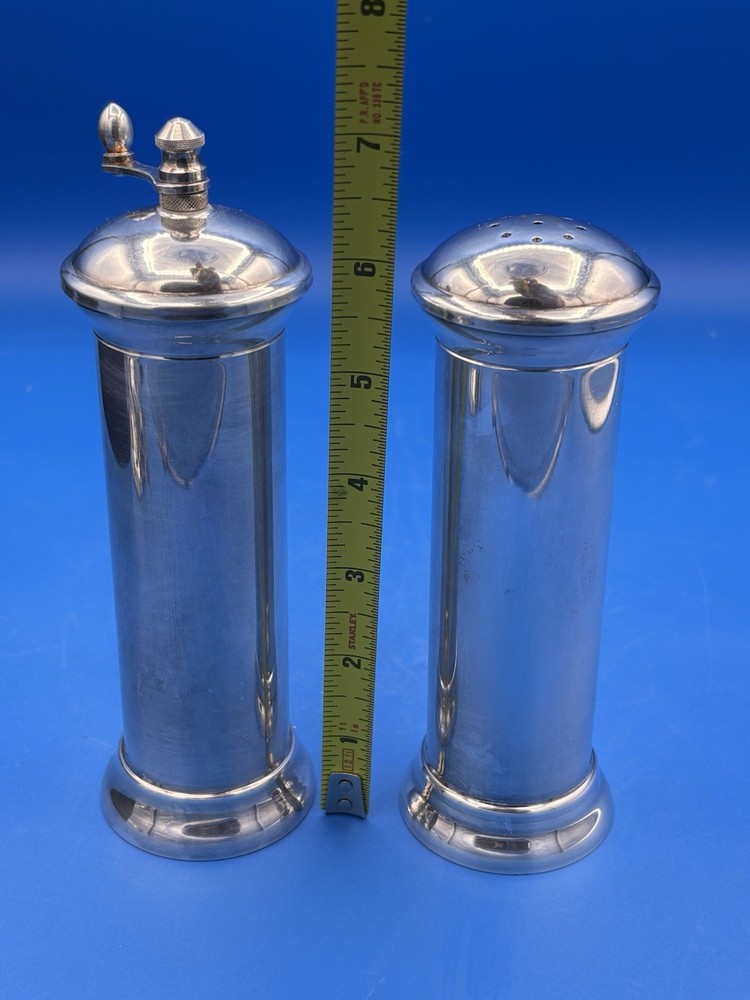 Vintage GARANTITO ACCIAIO Silver Plate Salt Shaker & Pepper Grinder Mill Set