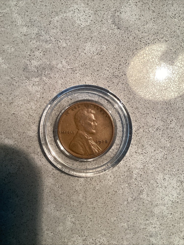 1928 Lincoln Cent With Lamination Error On Reverse