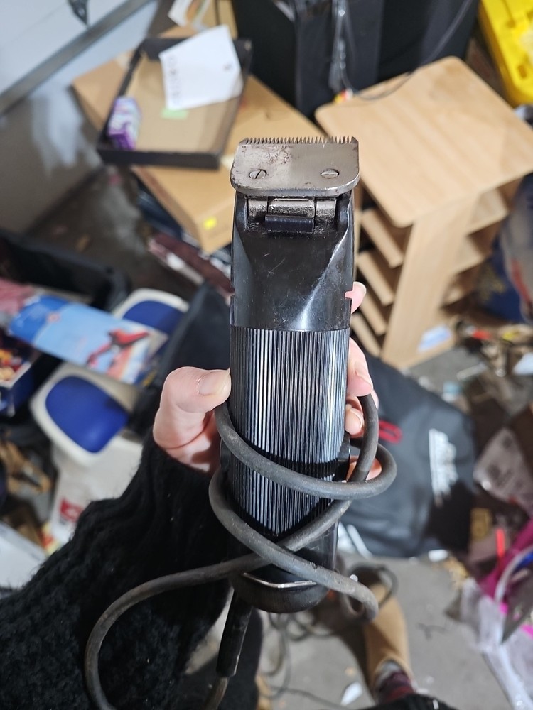 Oster A5-09 Professional Pet Grooming Clipper