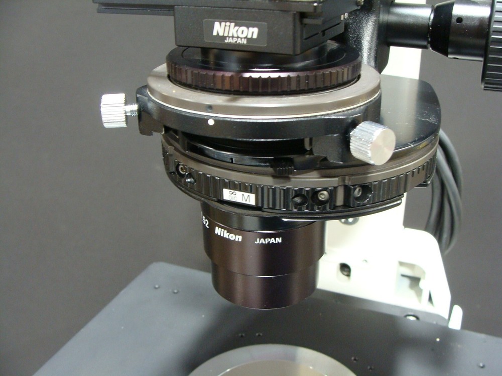 Nikon Eclipse TE300 Inverted Phase Contrast Microscope W/ DIC Condenser Turret