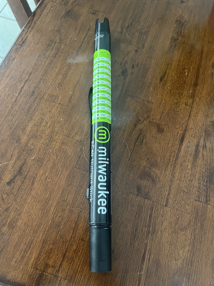 Milwaukee EC40 EC/TDS Nutrient Meter