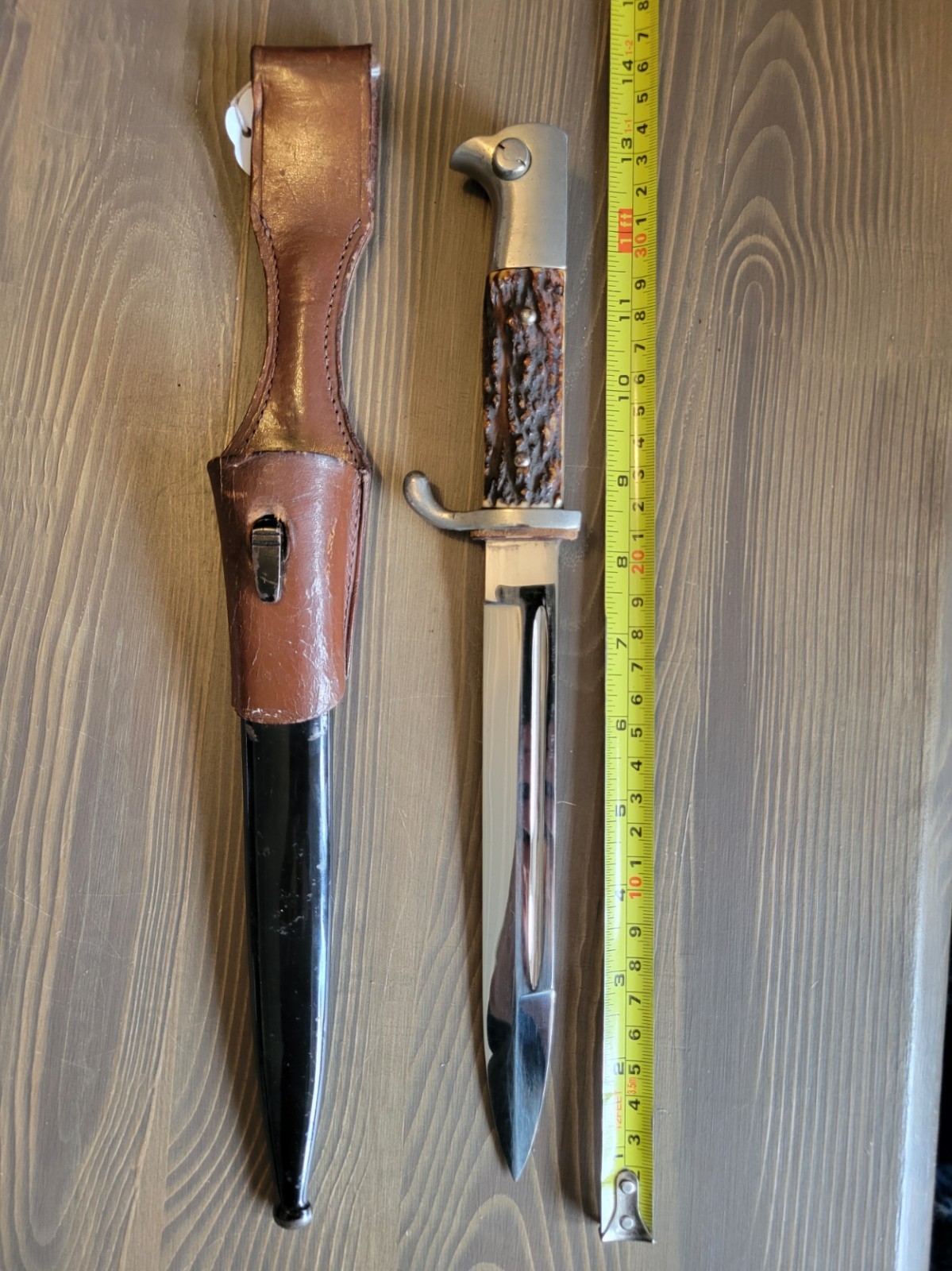 OUTSTANDING WWII German K98 Stag Handle Bayonet w/Brown Frog